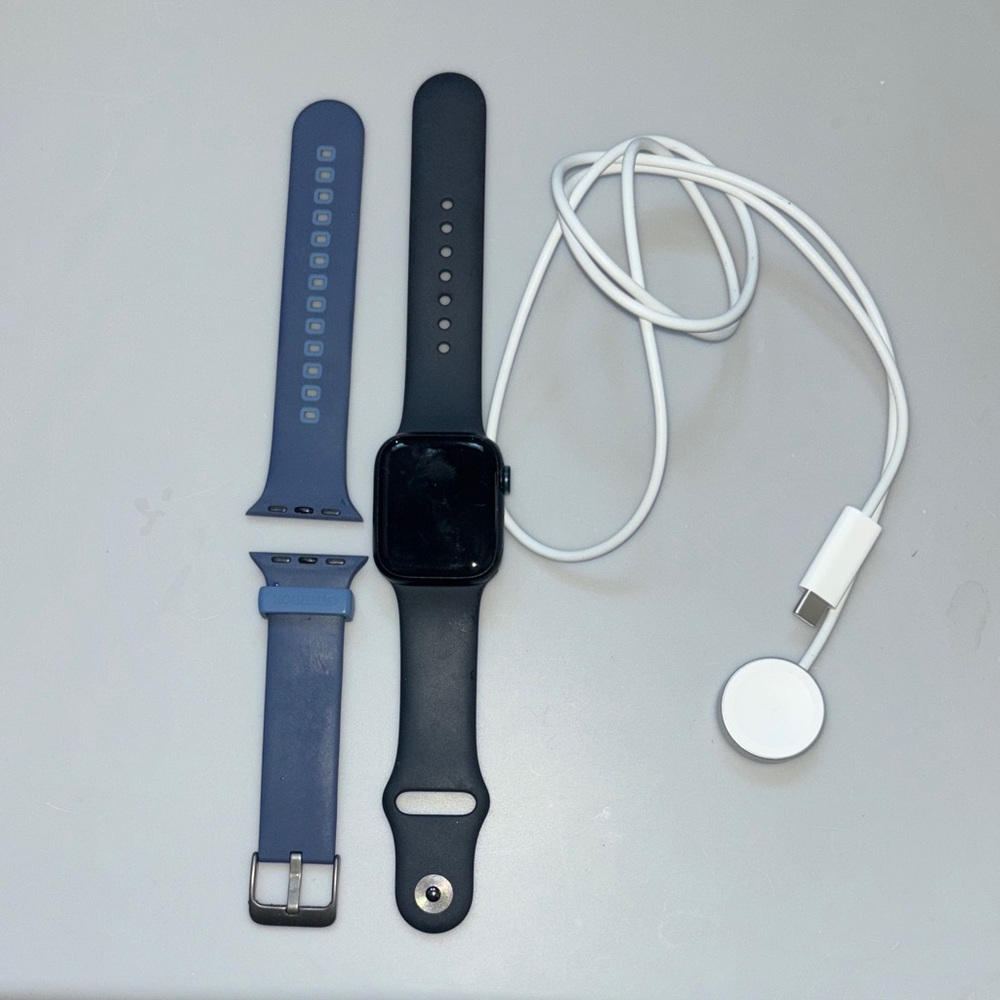 Apple Watch Series 8 41 MM Aluminum & Ceramic with Black and Blue Bands.